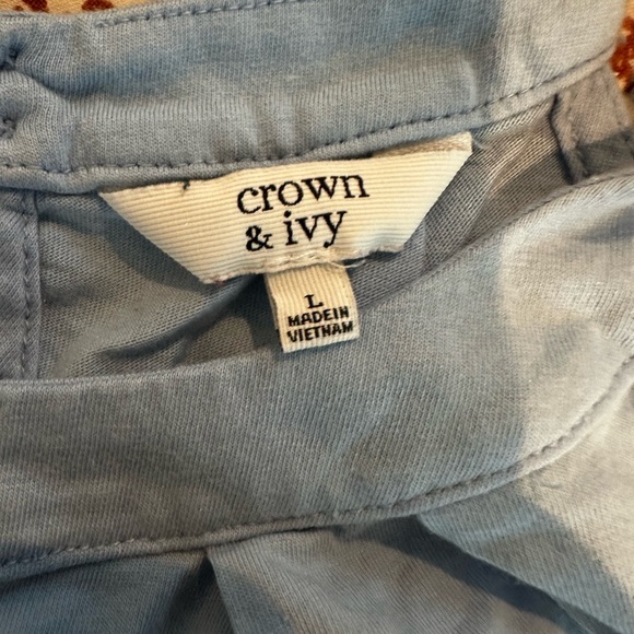 Crown & Ivy outfit - Picture 3 of 3